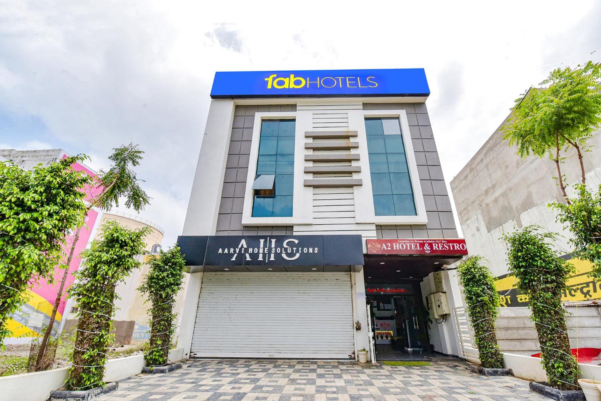 Fabexpress A2 And Restro Otel Indore Dış mekan fotoğraf